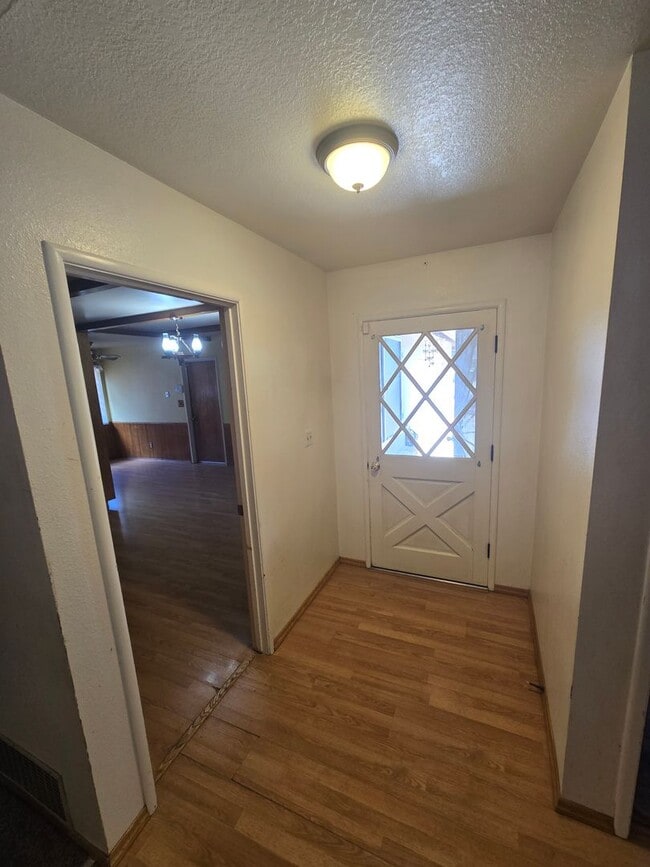 1021 Orchid Ave in Modesto, CA - Building Photo - Building Photo