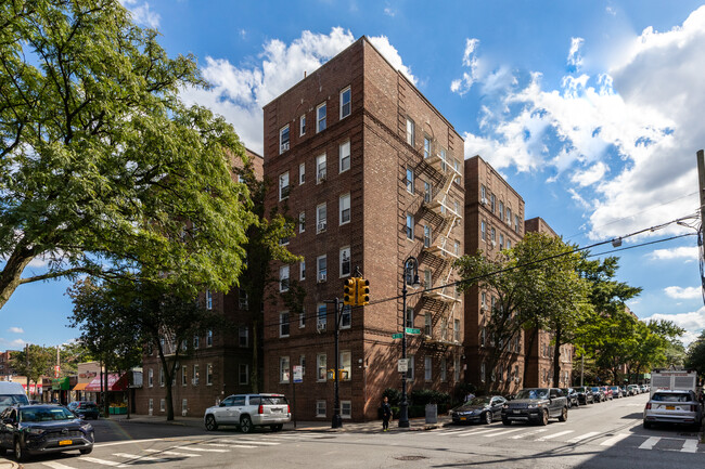 3300 Netherland in Bronx, NY - Building Photo - Primary Photo