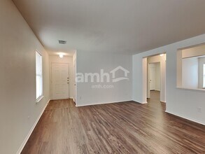 9510 Narnia Springs Ct in Houston, TX - Building Photo - Building Photo