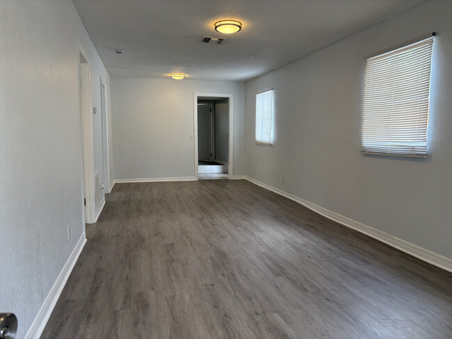 2203 Cochran St in Lakeland, FL - Building Photo - Building Photo