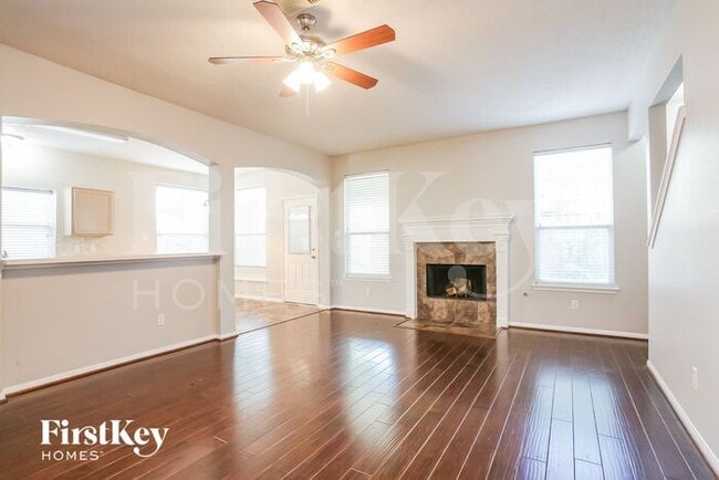 4123 Heart Grove Dr in Humble, TX - Foto de edificio - Building Photo