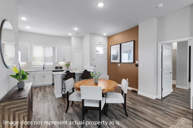 5600 Wild Acrs in Fort Worth, TX - Building Photo - Building Photo