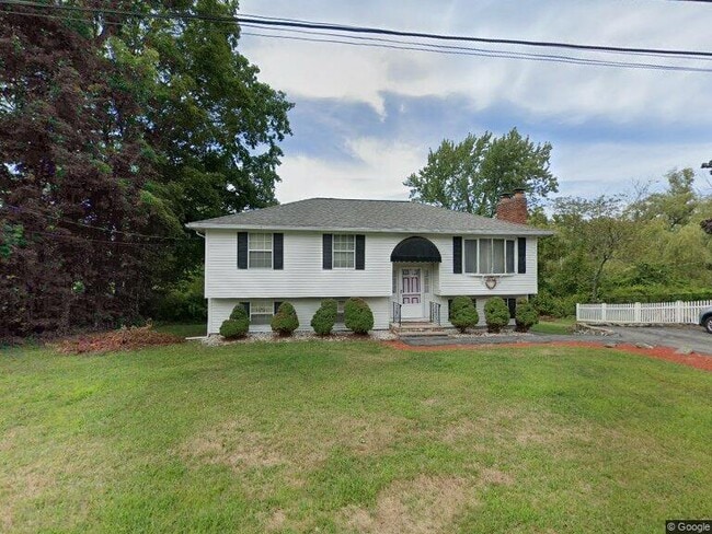 9 Wyman St, Unit 1
