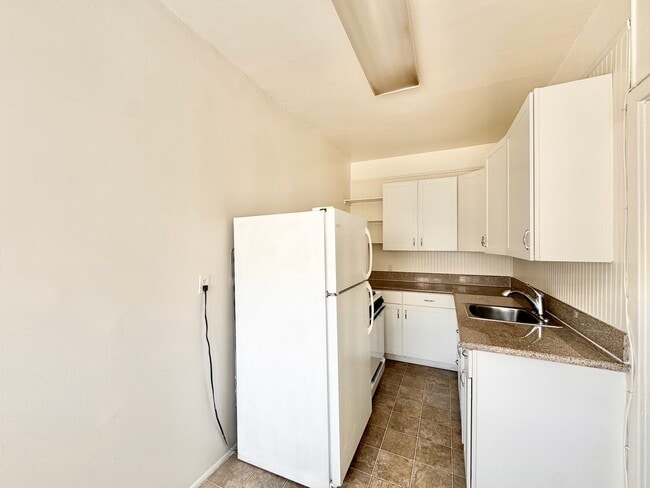 property at 439 N Van Ness Ave