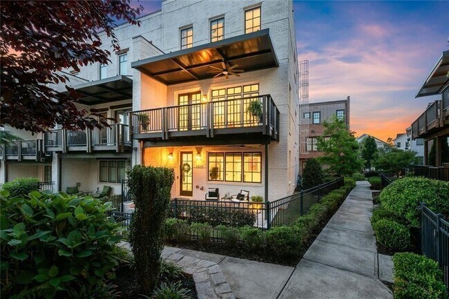 property at 1910 Bay Line Ln