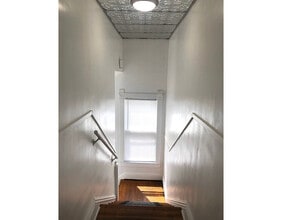 1507 W Callender Ave, Unit 1507 Callender Unit B in Peoria, IL - Foto de edificio - Building Photo