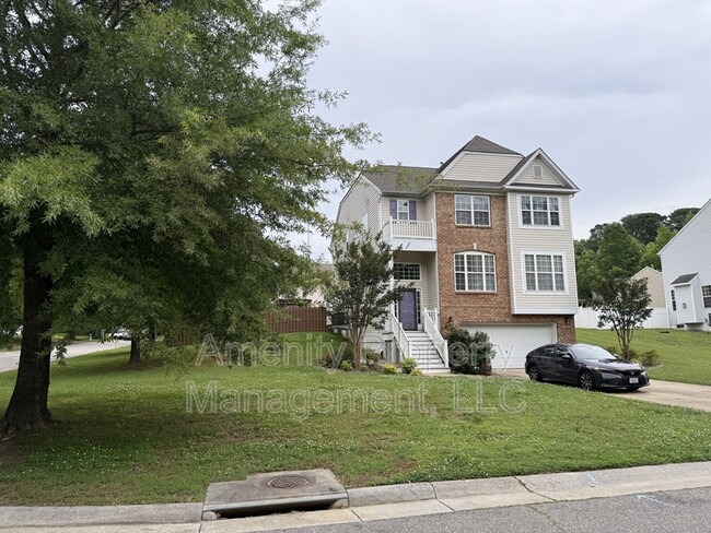 5967 Erin Leigh Dr in Gloucester, VA - Building Photo - Building Photo
