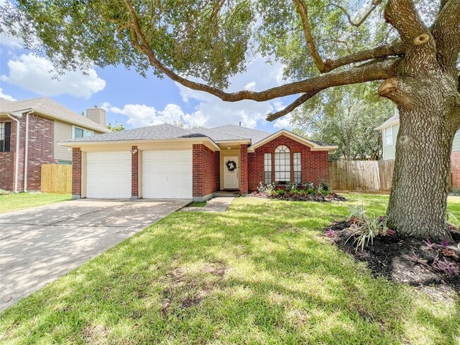 property at 1035 Wentworth Dr