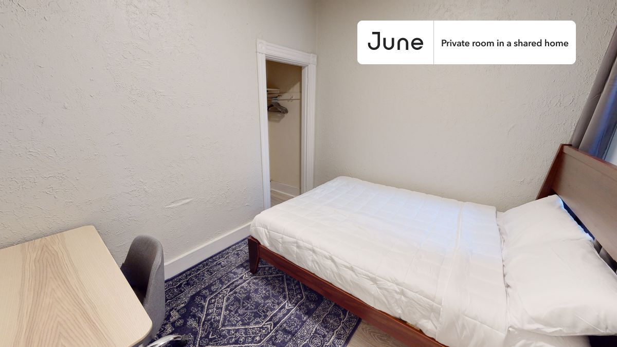 Private bedroom in 4 bed/1 bath Home in Boston, MA - Building Photo