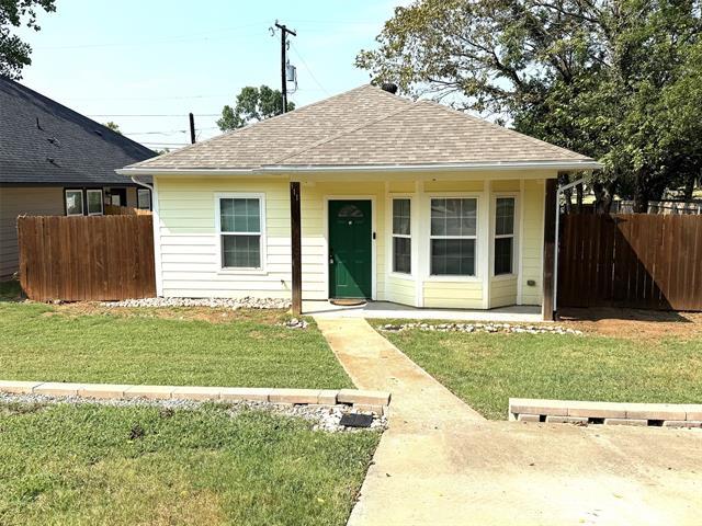 311 E Shepherd St in Denison, TX - Building Photo - Building Photo