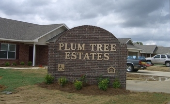 Plum Tree Estates in Rayville, LA - Foto de edificio - Building Photo