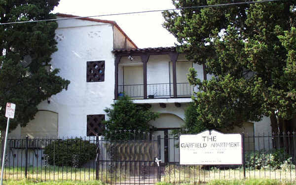 Garfield Apartments in San Bernardino, CA - Foto de edificio - Building Photo