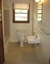 210 Fairmont Ave in Greenville, SC - Building Photo - Building Photo