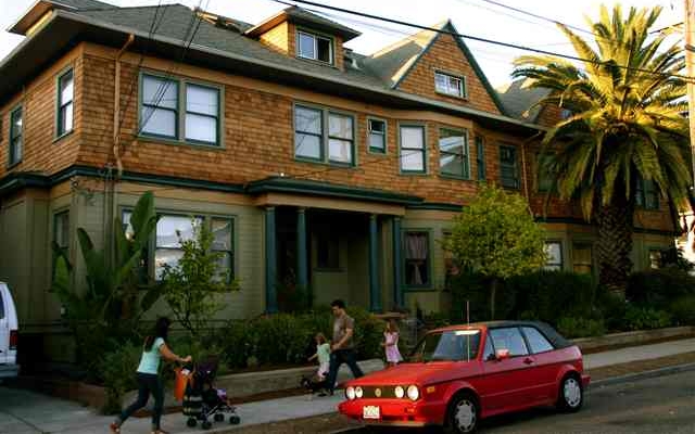 2339 Ward St in Berkeley, CA - Building Photo