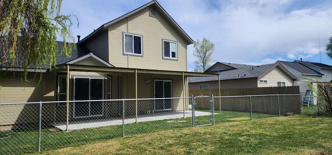 5106 Weston Ave in Caldwell, ID - Building Photo - Building Photo