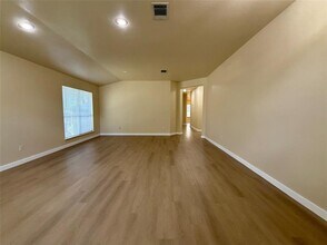 4526 Tello Path in Austin, TX - Building Photo - Building Photo