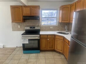 3-40 Beach 84th St in Queens, NY - Building Photo - Building Photo