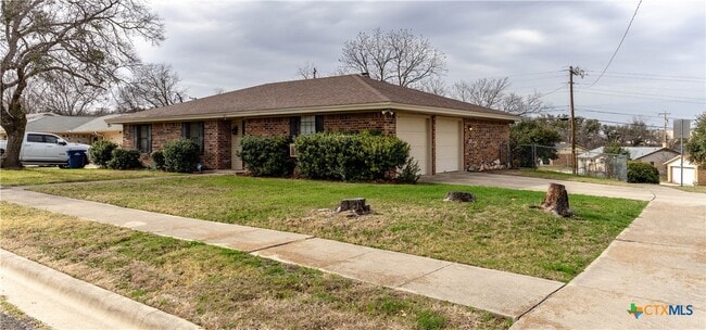 817 N 23rd St in Copperas Cove, TX - Building Photo - Building Photo