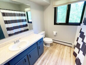 22 Torma Rd in Esko, MN - Foto de edificio - Building Photo