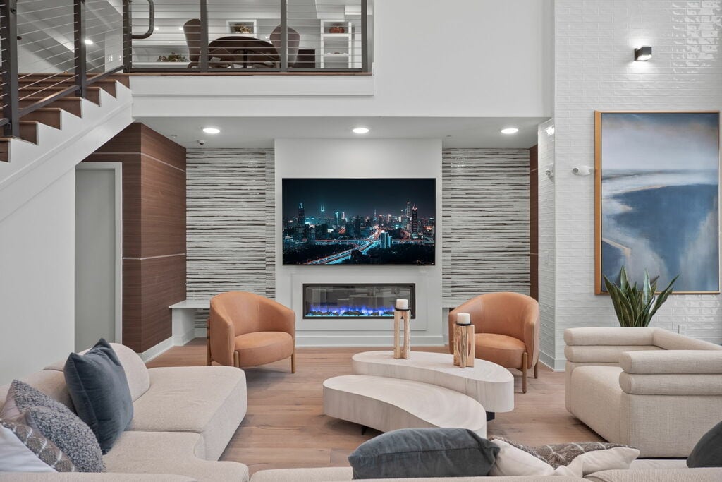 Legacy Rochester Hills Apartments in Rochester Hills, MI - Building Photo
