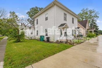 property at 403 S East St