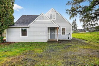 10022 SE 172nd Ave in Happy Valley, OR - Building Photo - Building Photo