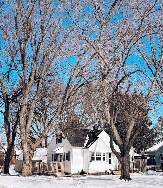 17551 Hepler St in South Bend, IN - Building Photo