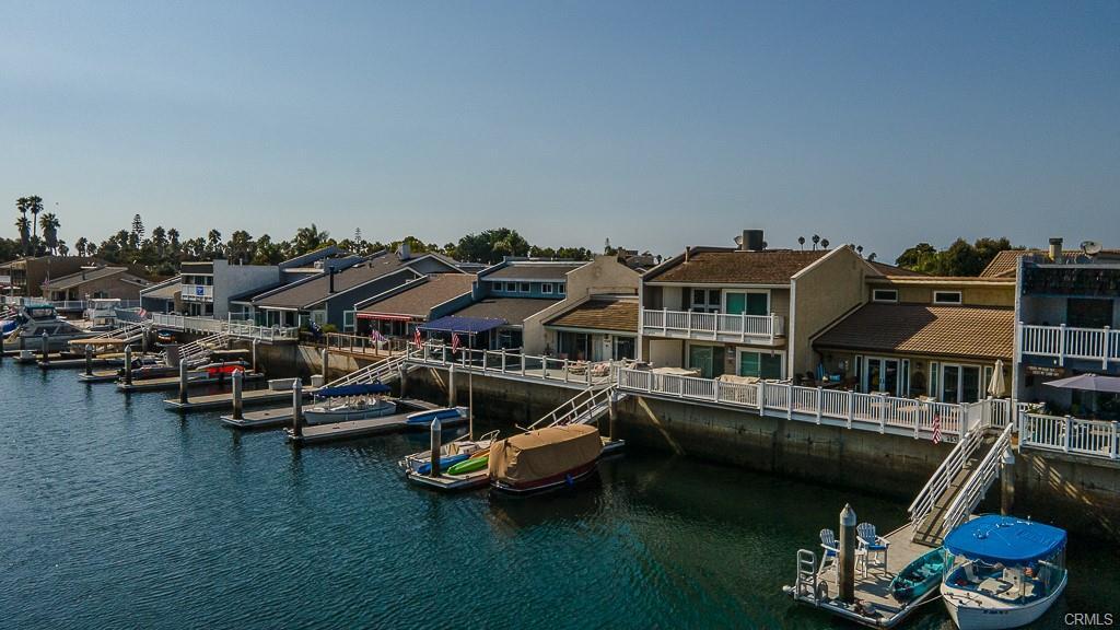 4532 Falkirk Bay in Oxnard, CA - Foto de edificio