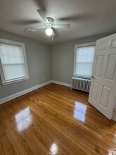 114 Kneeland Rd in New Haven, CT - Building Photo - Building Photo