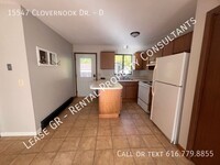 15547 Clovernook Dr in Grand Haven, MI - Building Photo - Building Photo