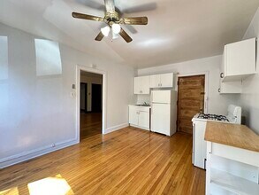 3300 W Schubert Ave in Chicago, IL - Building Photo - Building Photo