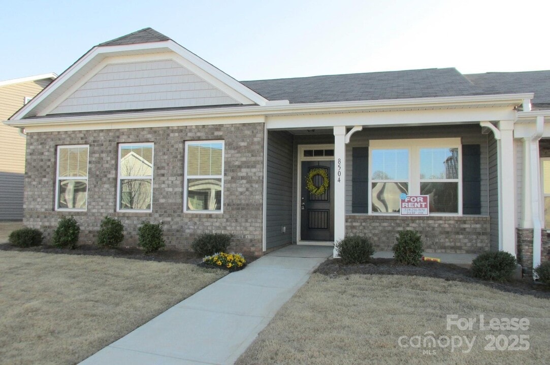 8504 Gold Rush Ct in Waxhaw, NC - Building Photo