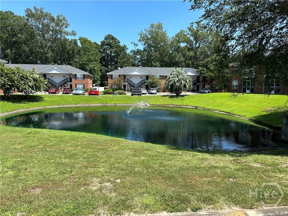 310 Tibet Ave in Savannah, GA - Building Photo