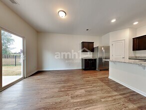 119 Orion Way in Moncks Corner, SC - Foto de edificio - Building Photo