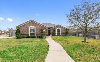 611 Kelly Dr in Temple, TX - Building Photo
