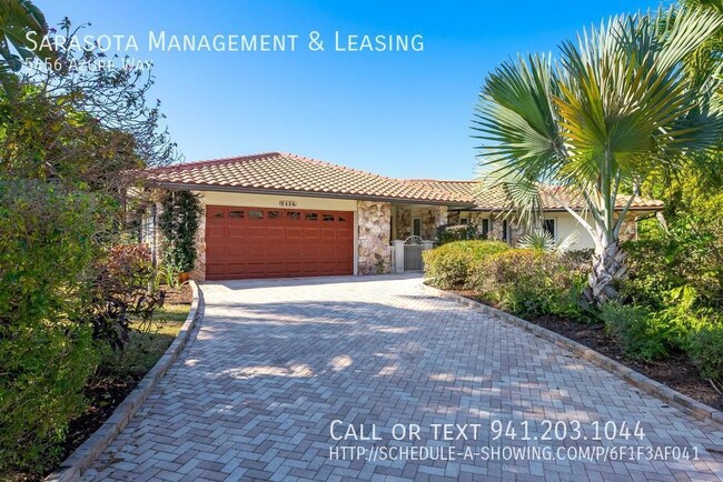 5456 Azure Way in Siesta Key, FL - Building Photo - Building Photo