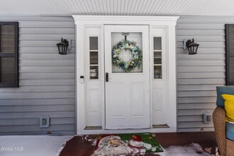 9 Bell Flower Rd in Ballston Spa, NY - Building Photo - Building Photo