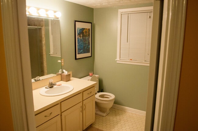 4102 Landau Dr in Phenix City, AL - Building Photo - Building Photo