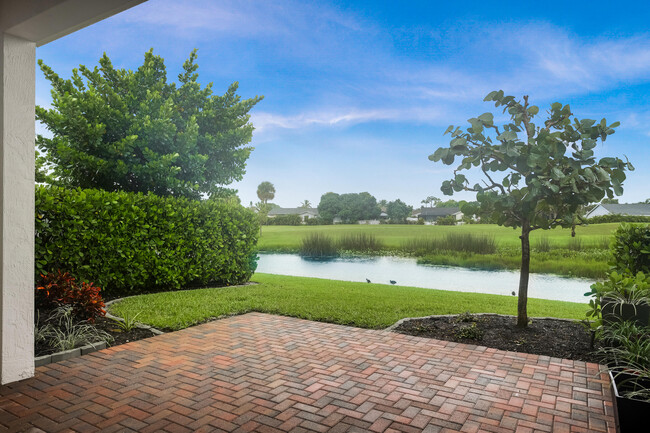 10222 Akenside Dr in Boca Raton, FL - Building Photo - Building Photo