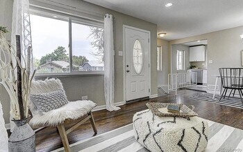 815 S Eliot St in Denver, CO - Building Photo - Building Photo
