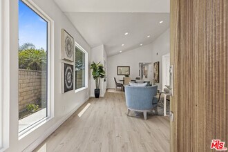 13 Pepper Ct in Inglewood, CA - Foto de edificio - Building Photo