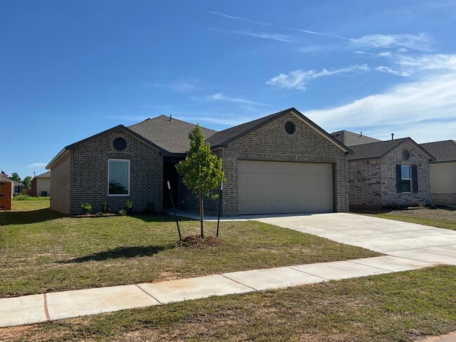 property at 10032 SW 40th St