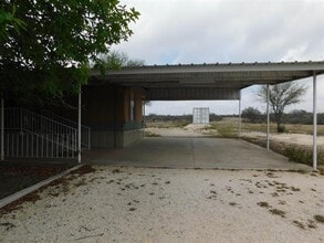 163 Striper Rd in Del Rio, TX - Building Photo - Building Photo