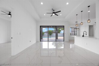 1609 Nelson Rd N in Cape Coral, FL - Building Photo - Building Photo