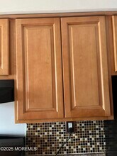 48 Manchester Ct in Freehold, NJ - Building Photo - Building Photo