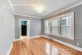 1521 W Nelson St in Chicago, IL - Building Photo - Building Photo