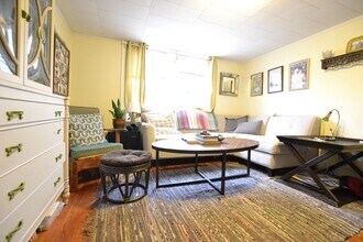 25 Brackett St in Boston, MA - Building Photo - Building Photo