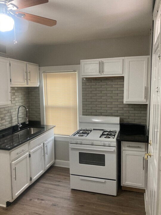 406 Stilz Ave in Louisville, KY - Building Photo