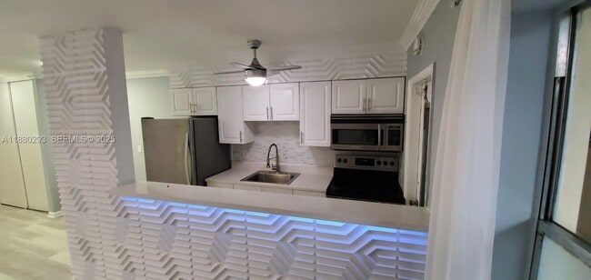 property at 2621 Grant St