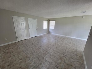 23 Louisiana Ave in St. Cloud, FL - Building Photo - Building Photo